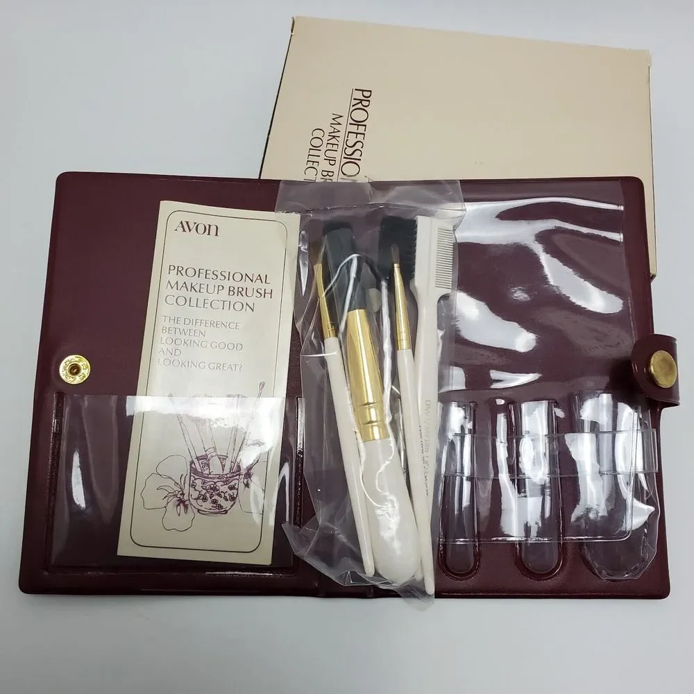 Vintage Avon Professional Travel Makeup Brush Collection 4 Piece Set
